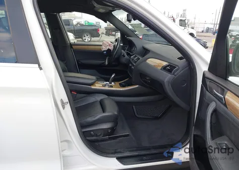 2013 BMW X3 xDrive28I из США, поврежденный, VIN 5UXWX9C55D0A22455